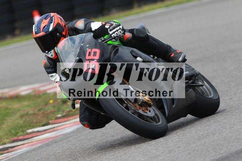 Archiv-2022/13 25.04.2022 Plüss Moto Sport ADR/Freies Fahren/66